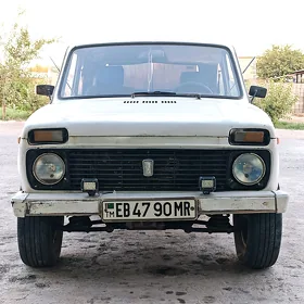 Lada Niva 1998