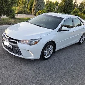 Toyota Camry 2017