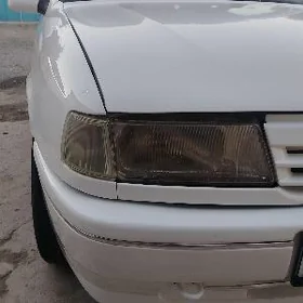 Opel Vectra 1990