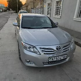 Toyota Camry 2010