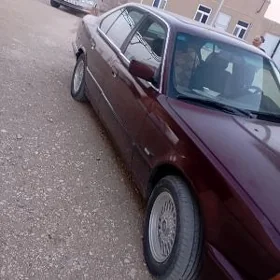 BMW 5 Series 1992