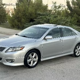Toyota Camry 2011