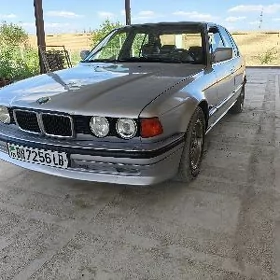 BMW 740 1993