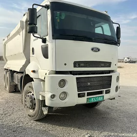 Ford Cargo 3535D 2015