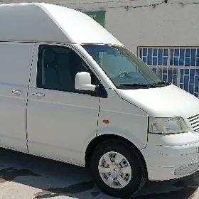 Volkswagen Amarok 2004
