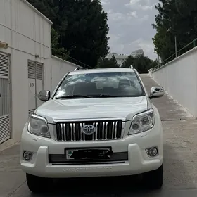 Toyota Land Cruiser Prado 2012