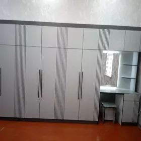 Mebel Şkaf Stenka