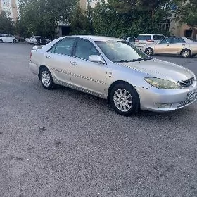 Toyota Camry 2005
