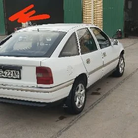 Opel Vectra 1989