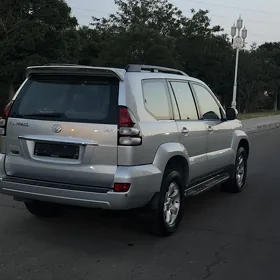 Toyota Land Cruiser Prado 2004