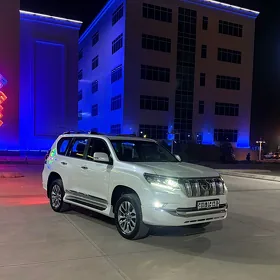 Toyota Land Cruiser Prado 2022