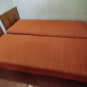 gadym krowat we kreslo