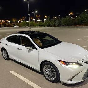 Lexus ES 350 2024