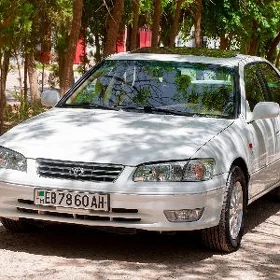 Toyota Camry 2000