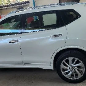 Nissan Rogue 2016