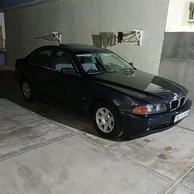 BMW E39 1999