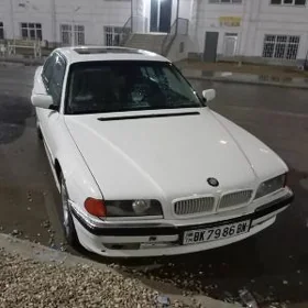 BMW 740 1995