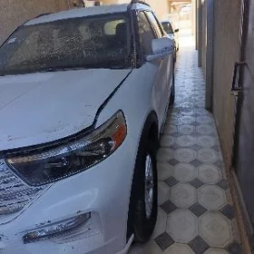 Ford Explorer 2021