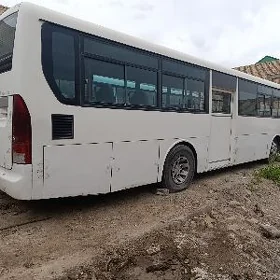 Hyundai County 2009