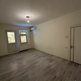 Mir6 2kom 4etaz 64m2 mir koce