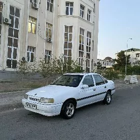 Opel Agila 1992