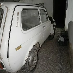 Lada Niva 1992