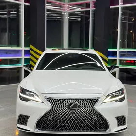 Lexus LS 500 2021