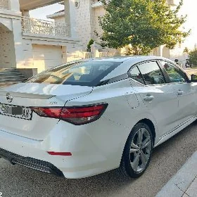 Nissan Sentra 2020