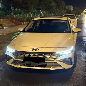 Hyundai Elantra 2026