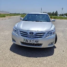 Toyota Camry 2010