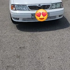Toyota Avalon 1999