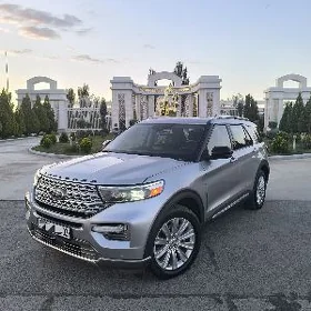 Ford Explorer 2024