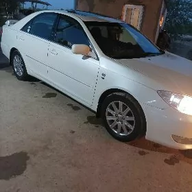 Toyota Camry 2005