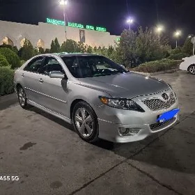 Toyota Camry 2010