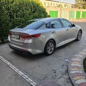 Kia Optima 2017