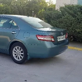 Toyota Camry 2010