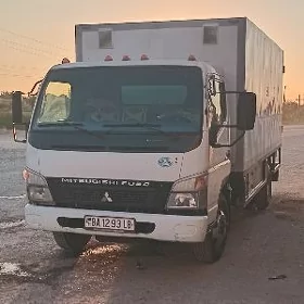 Mitsubishi Canter 2009