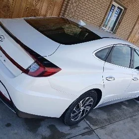 Hyundai Sonata 2022