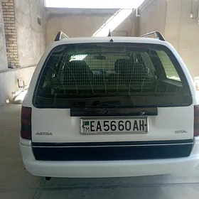 Opel Astra 1996