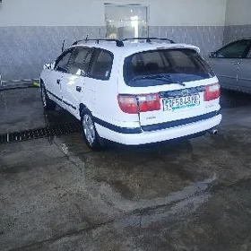 Toyota Corona 1995