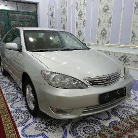 Toyota Camry 2005
