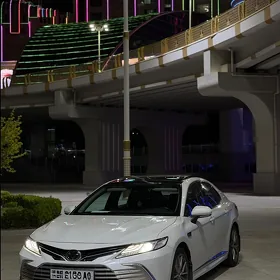 Toyota Camry 2020