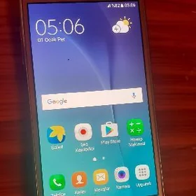 telefon Galaxy J5