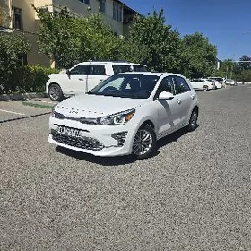 Kia Rio 2022
