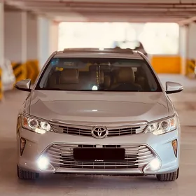 Toyota Camry 2015