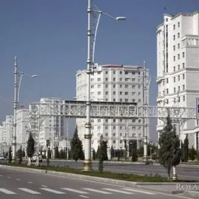 Подвойская 3 ком на 3 этаже