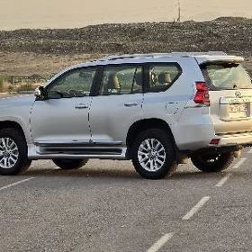 Toyota Land Cruiser Prado 2019