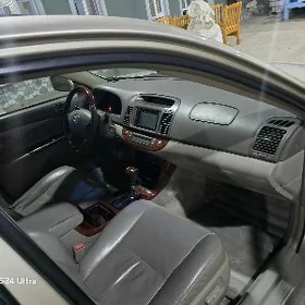 Toyota Camry 2005