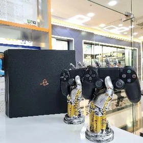 ️PLAYSTATION-4 PRO 4K Kaçestw