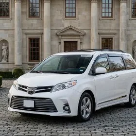Toyota Sienna 2020